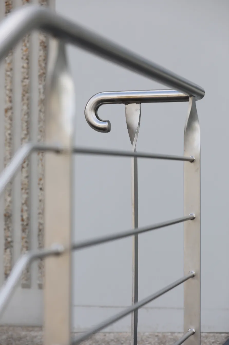 Rambarde métallique en inox fabriquée sur mesure par SCMi Caubet